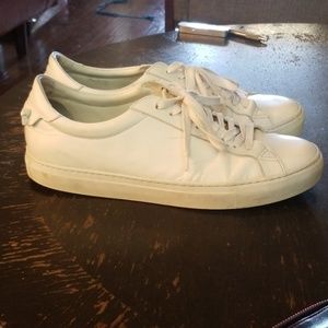 Givenchy mens sneaker size 42 mens 10